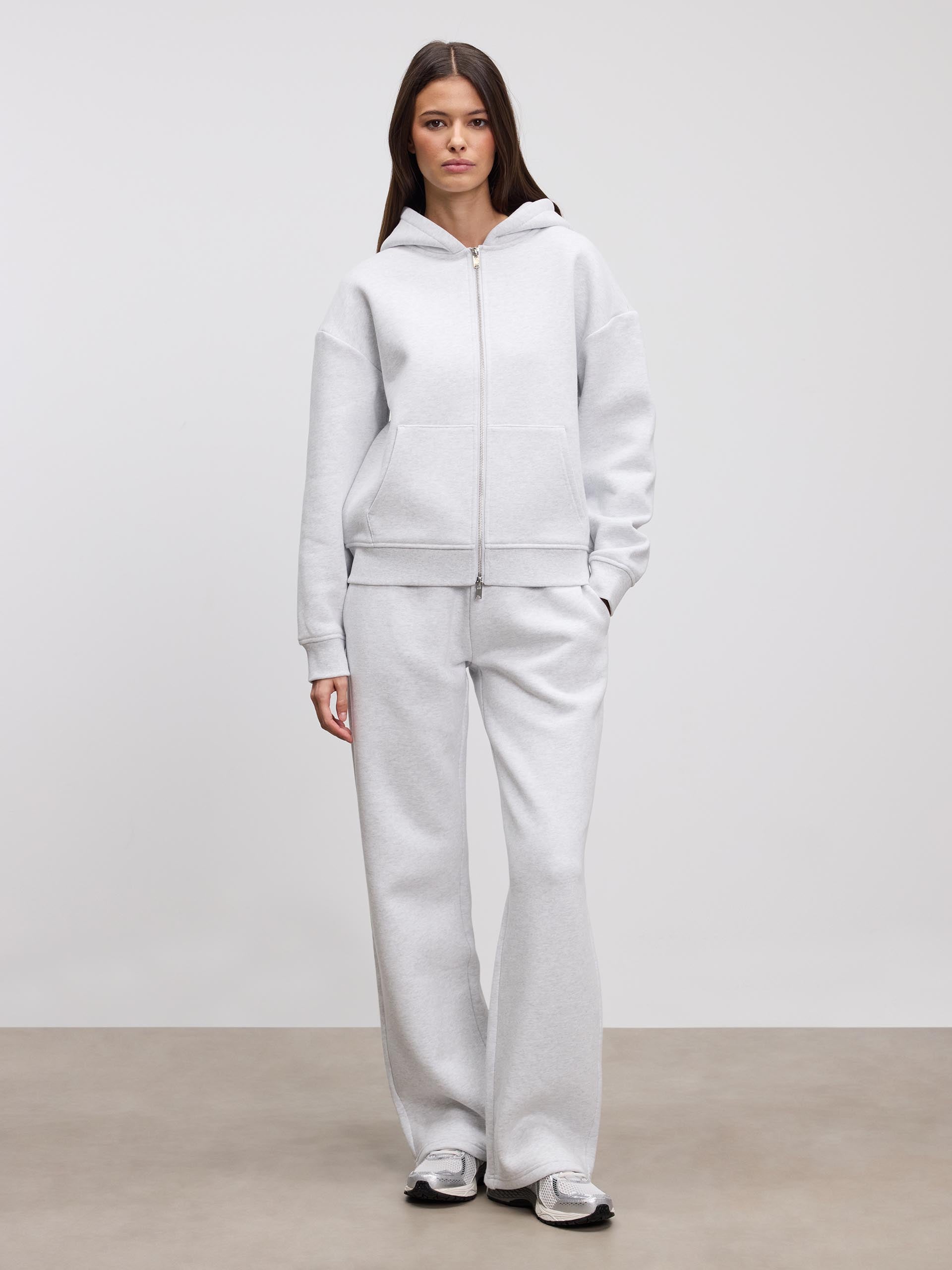 Womens Relaxed Straight Leg Jogger in Marl Grey - Image 3