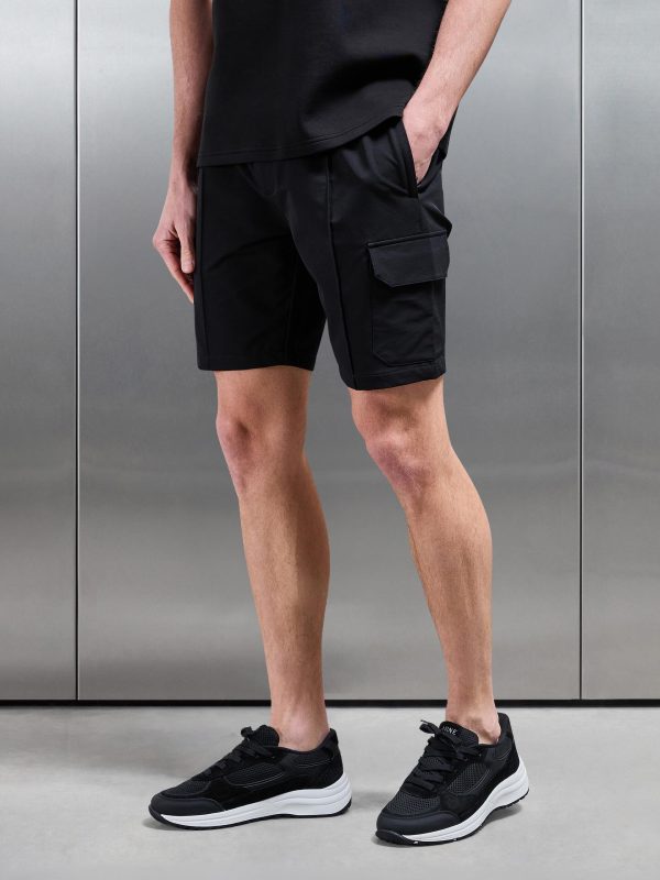 Cargo Short in Black