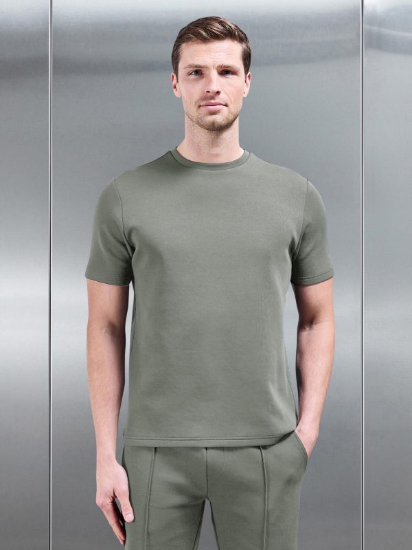 Everyday Luxe T-Shirt in Olive